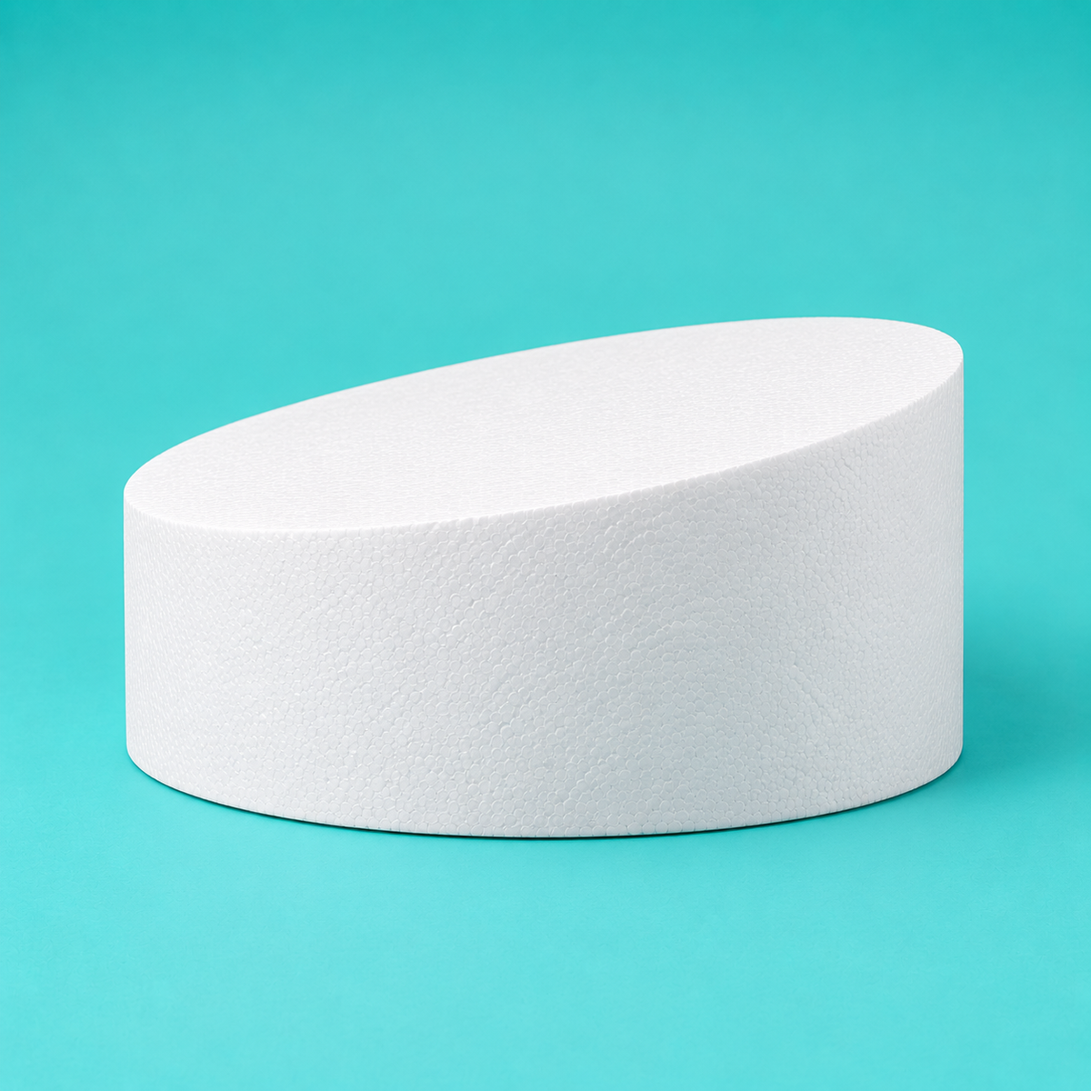 18 inch round foam cake dummy with Tall Angle topsy turvy top, 3 inch low side to 5 inch high side