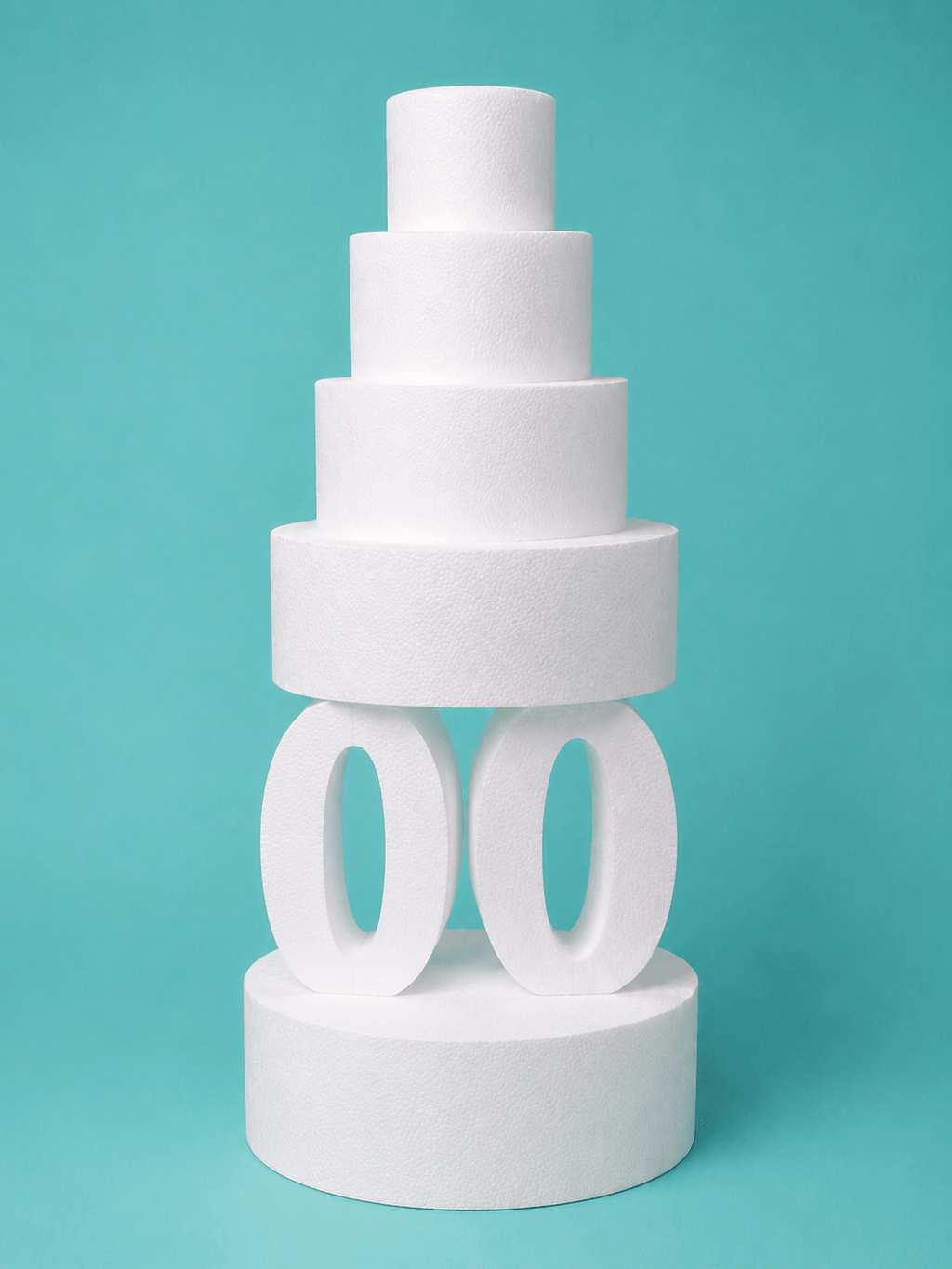 Number 0 foam cake dummy, 14 inch tall digit, 6 inch thick, smooth white finish, ready to decorate